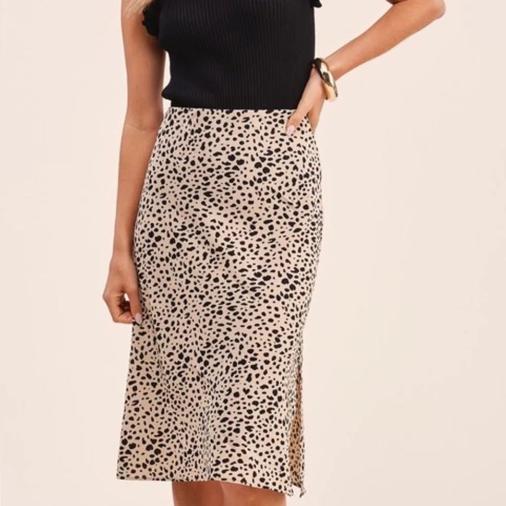 NWT PLEIONE Skirt!